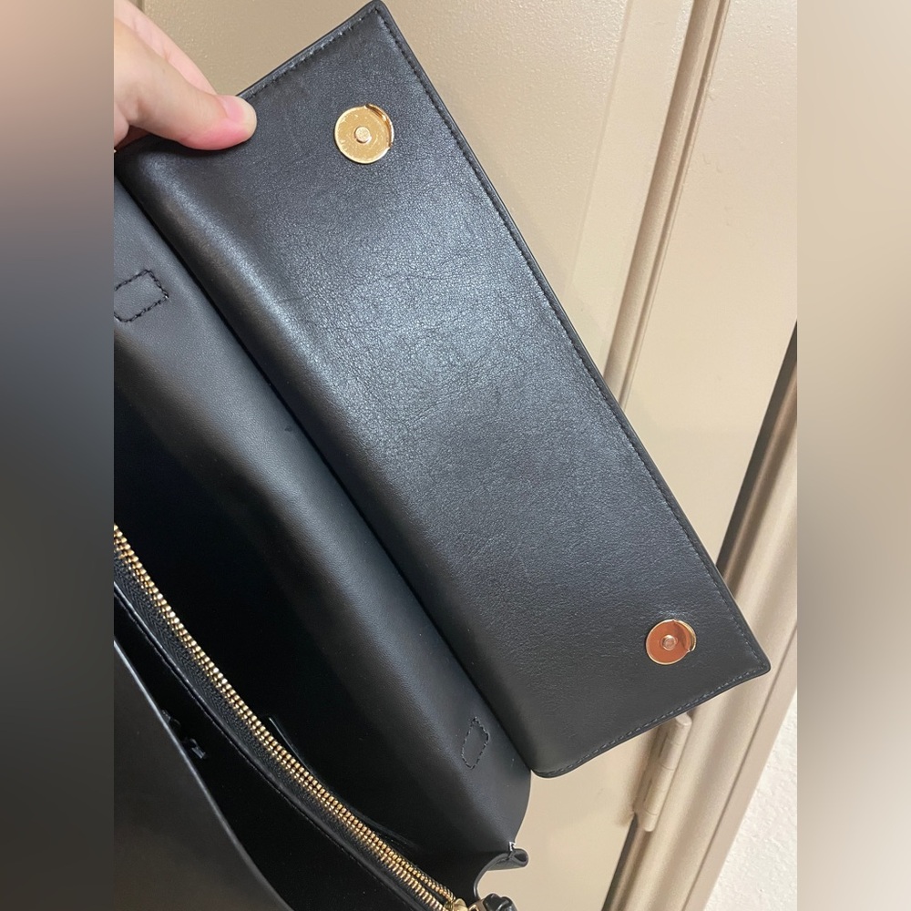 Tory Burch Satchel Bag - Picture 8 of 17